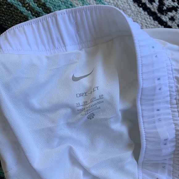 Nike Air Shorts • Running Shorts White athletic Shorts new with tags size xs - Picture 4 of 6